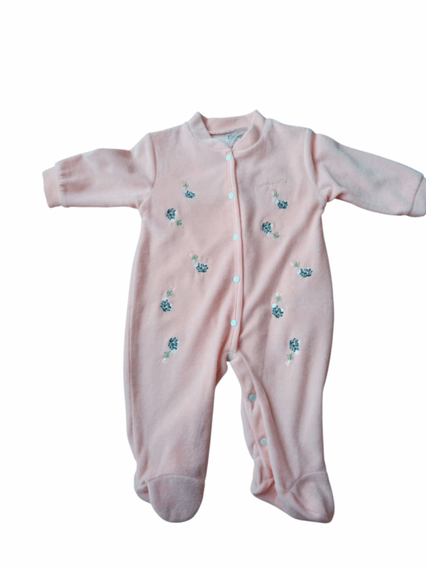 Pijama polar salmón flores bebé