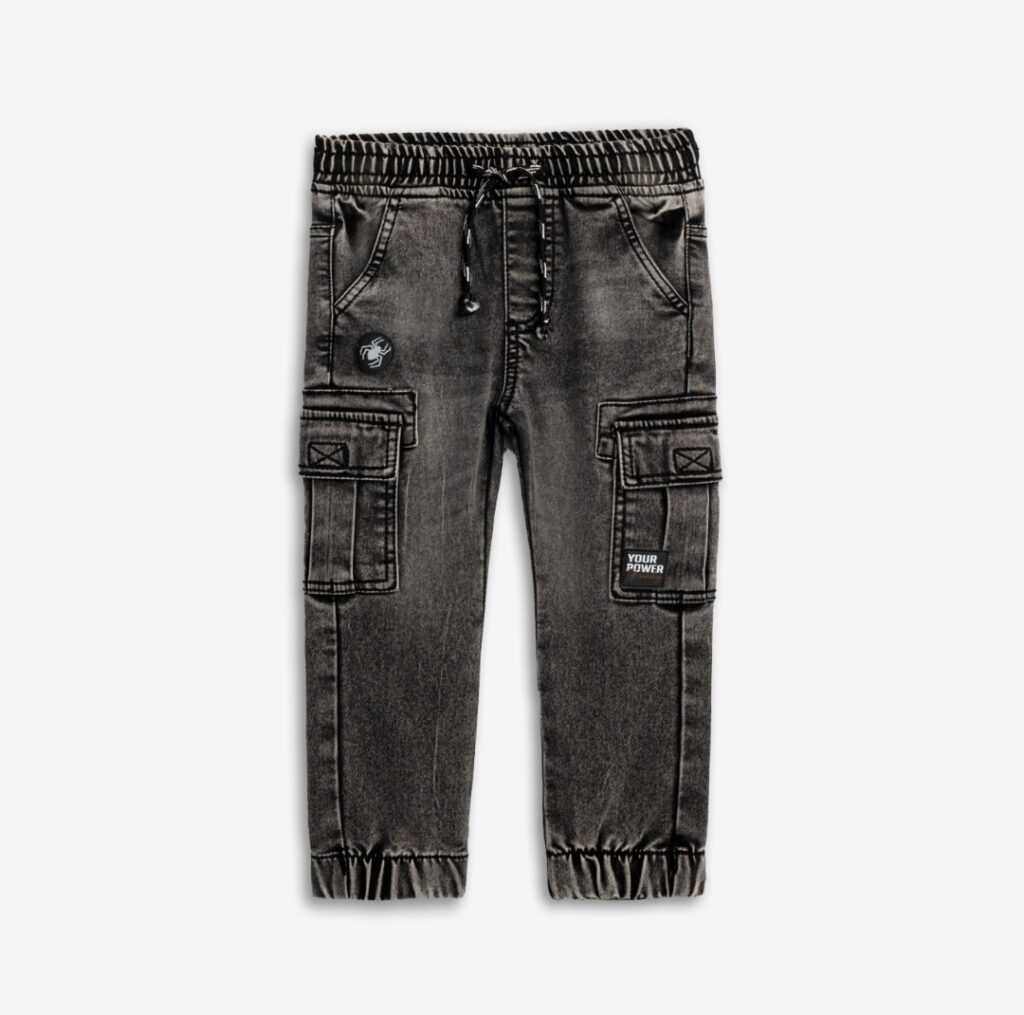 Pantal&oacute;n cargo bolsillos ni&ntilde;o spiderman