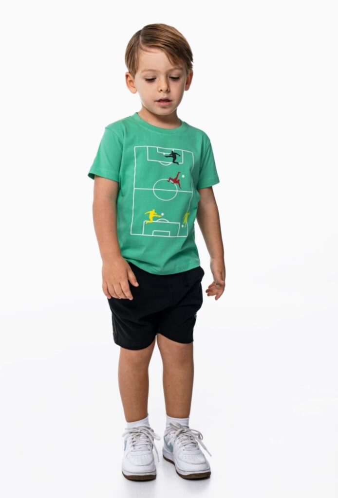 Conjunto camiseta Verde Campo F&uacute;tbol + pantal&oacute;n corto Negro